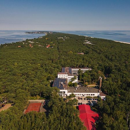 Hotel Osrodek Delfin Rewita Jurata Esterno foto